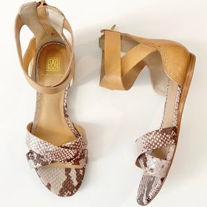 Pour La Victoire Fabia Ankle Wrap Sandal Snake Pattern - Sz 6